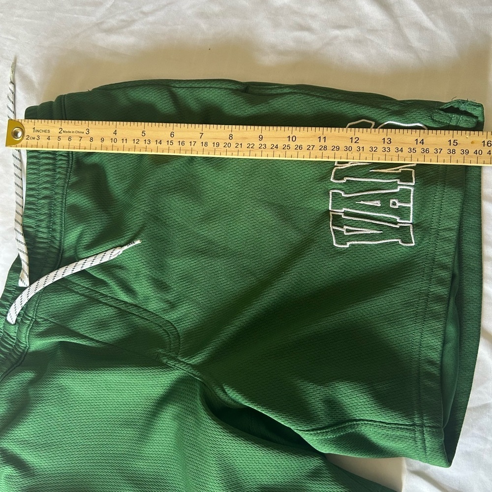 Vans Green Athletic Shorts Small Relaxed Fit Logo Mesh Lounge Gym shorts - Picture 5 of 5